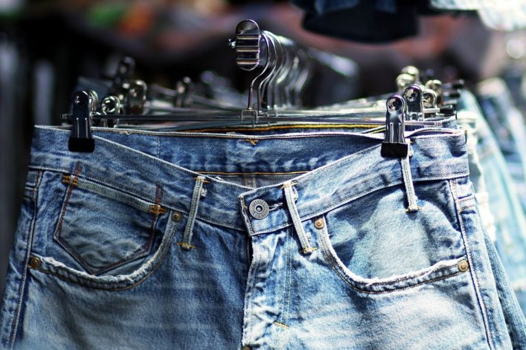 Direktor Levi'sa objasnio zašto ne biste trebali prati farmerke
