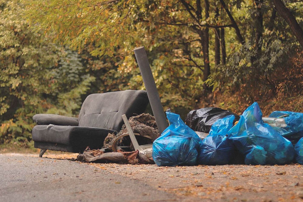 Okoliš u Tuzli “lakši” za 37 tona ilegalno deponovanog otpada!