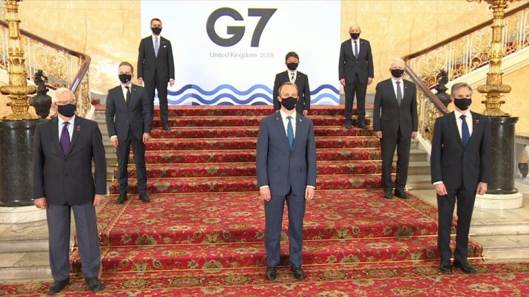 g7
