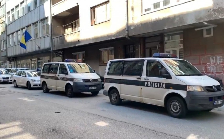 policije