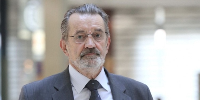 bakir nakaš