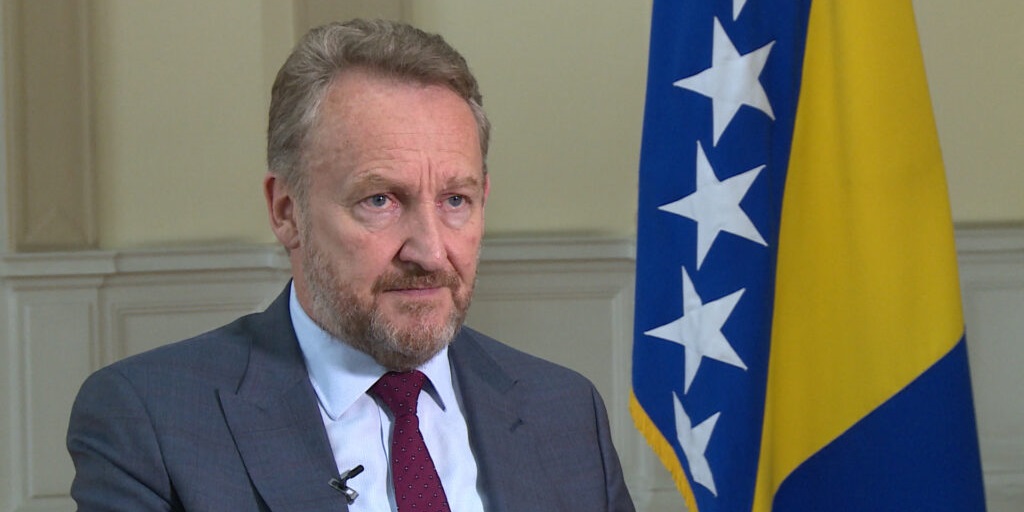 izetbegović