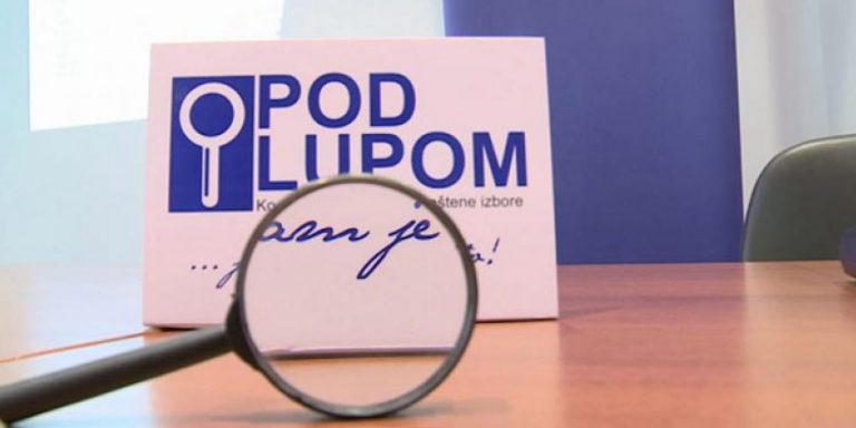 pod lupom