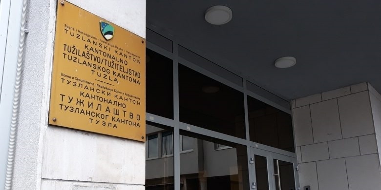 omić