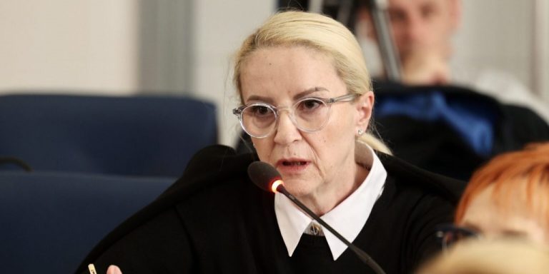 izetbegović