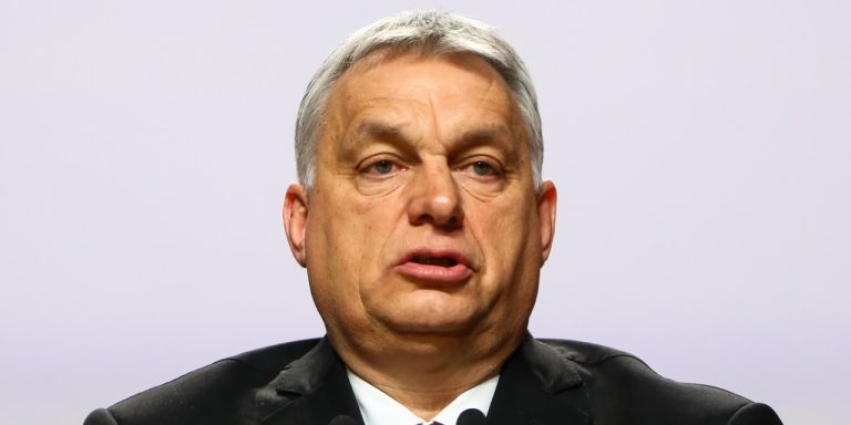 kritičare