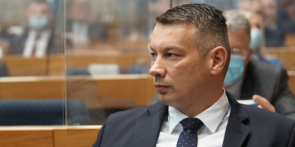 nešić